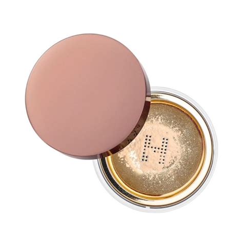 Luxury Face Powder: High End Setting Powder